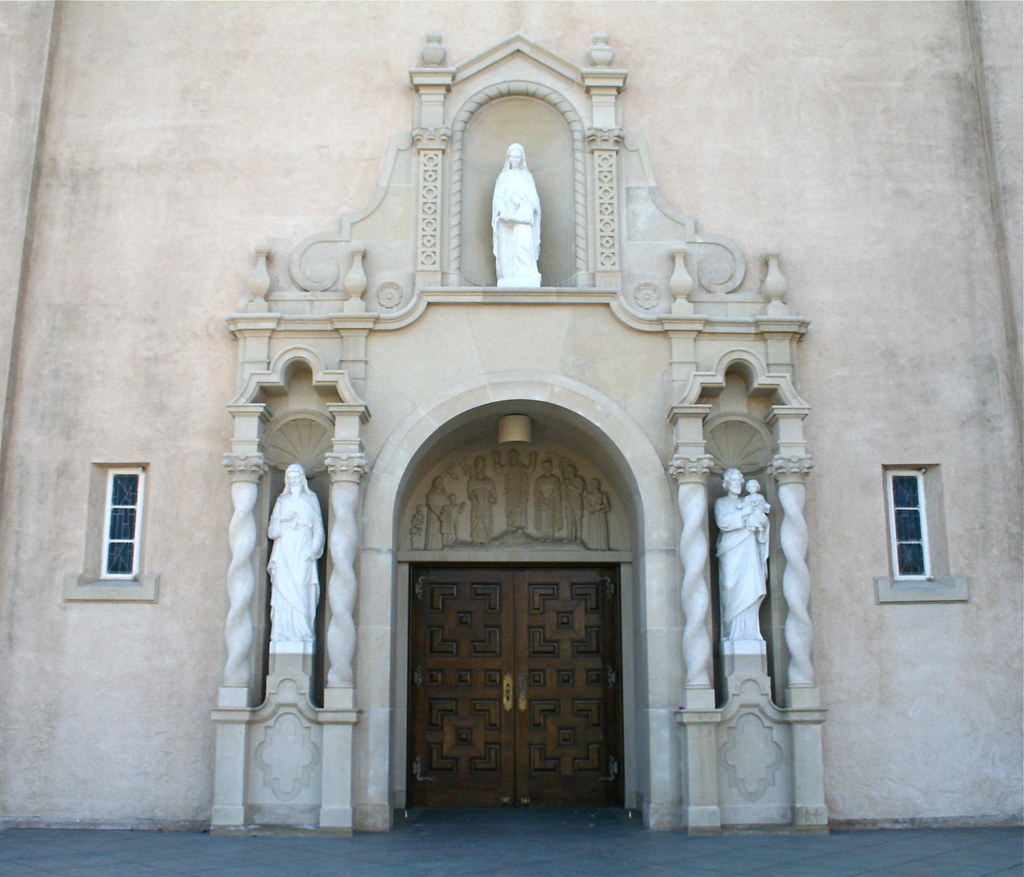 St. Anne's Parish, Entrance, Houston, Texas Front facade. … Flickr