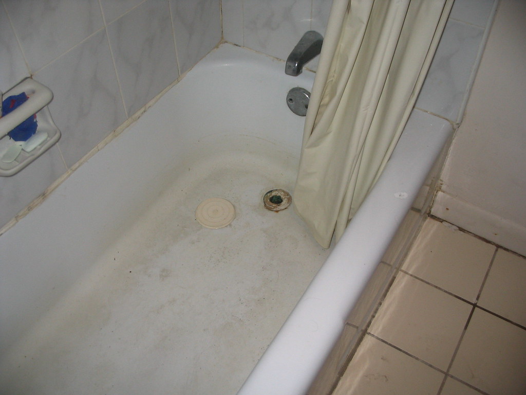 our disgusting bathtub thats the best it looked all week Flickr