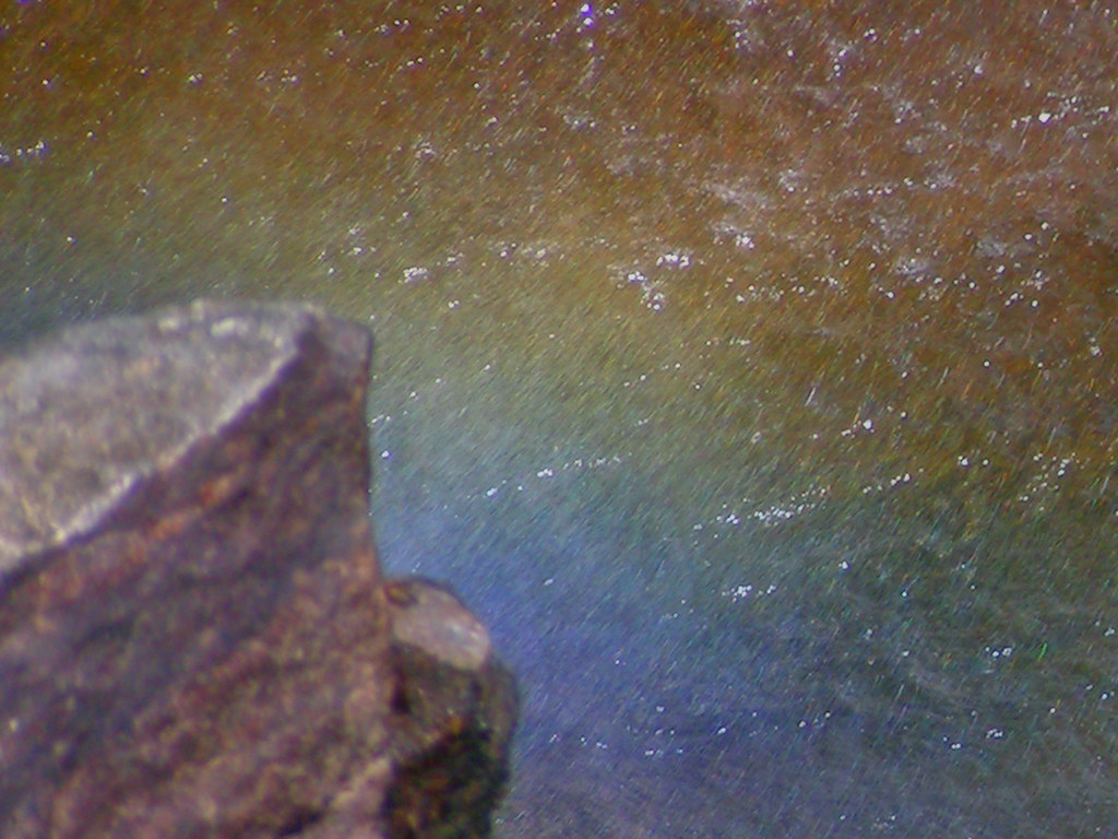 Rainbow Rock A sweet spot at the base of the falls. jay joslin Flickr