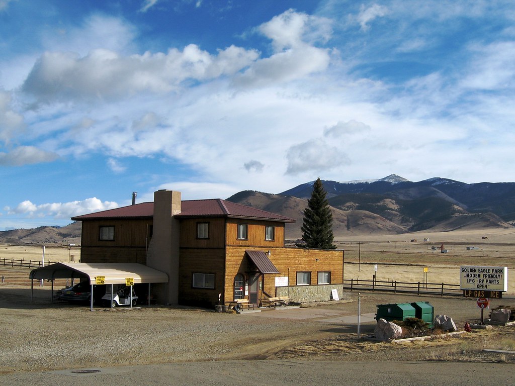 Eagles Nest RV Park, Moreno Valley, New Mexico 8,000 ft ab… Flickr