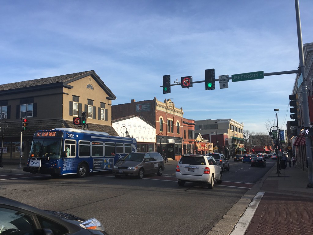 20160329 121 Pace bus, Naperville, Illinois David Wilson Flickr