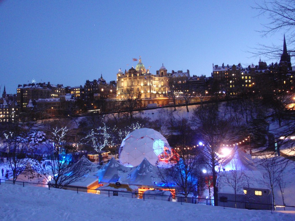 Edinburgh's Winter Wonderland / Edimbourg de l'hiver Pays