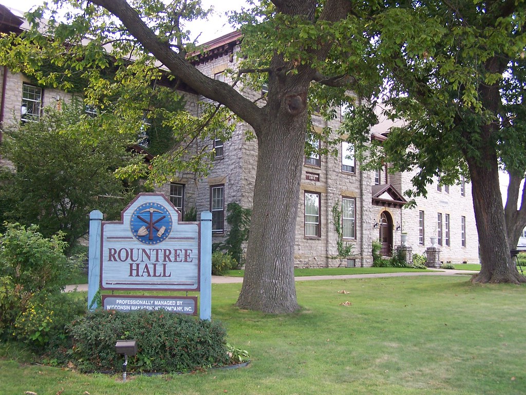 Roundtree Hall Platteville, Wisconsin J. Stephen Conn Flickr