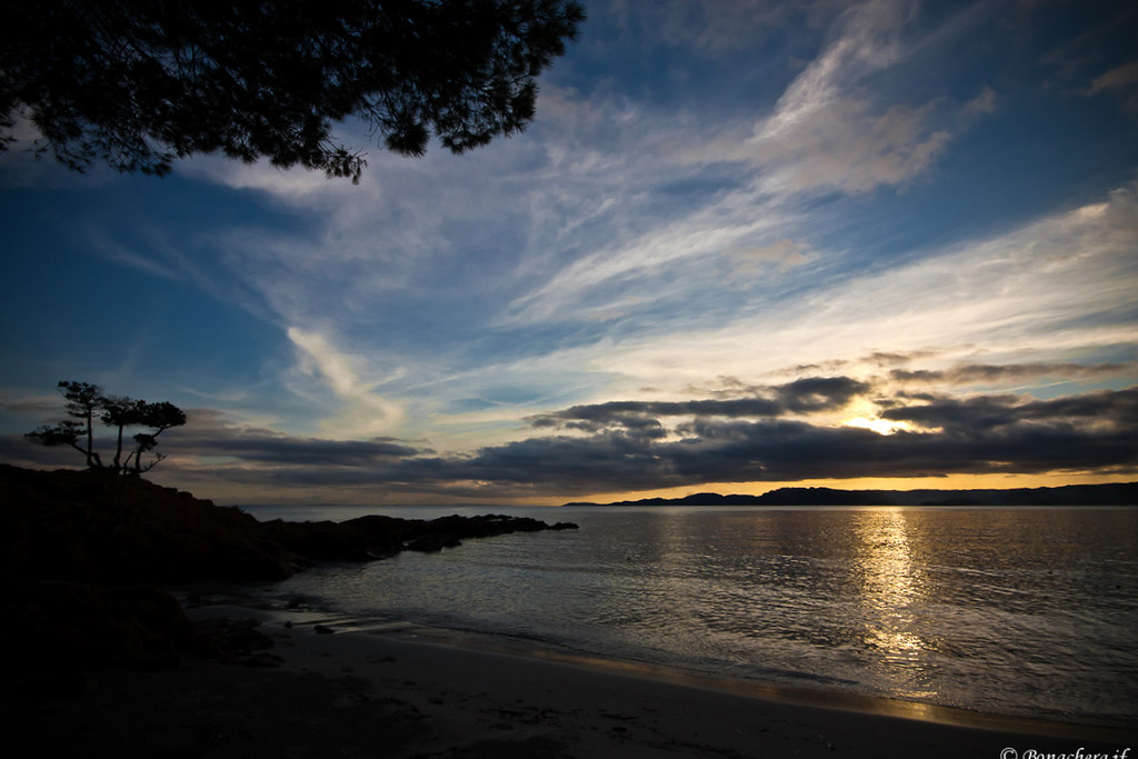 coucher de soleil sur Palombaggia3 a voir en grand sur