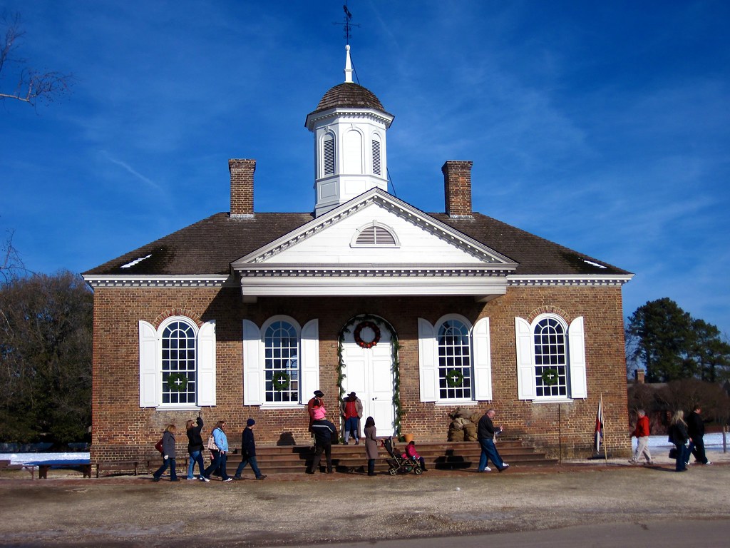 courthouse The Colonial Williamsburg Courthouse is on Duke… Flickr