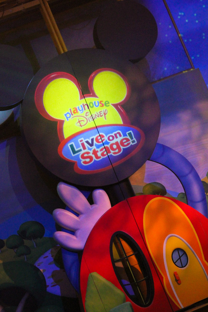 Playhouse Disney Live On Stage Logo