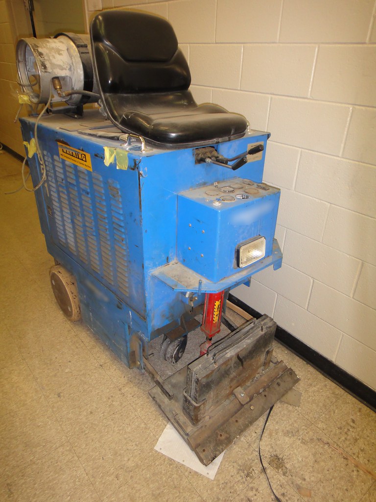 Mechanical Flooring Removal (Scraping) Machine An example … Flickr