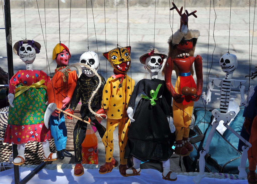 Puppets Oaxaca Mexico These charming puppets are made by a… Flickr