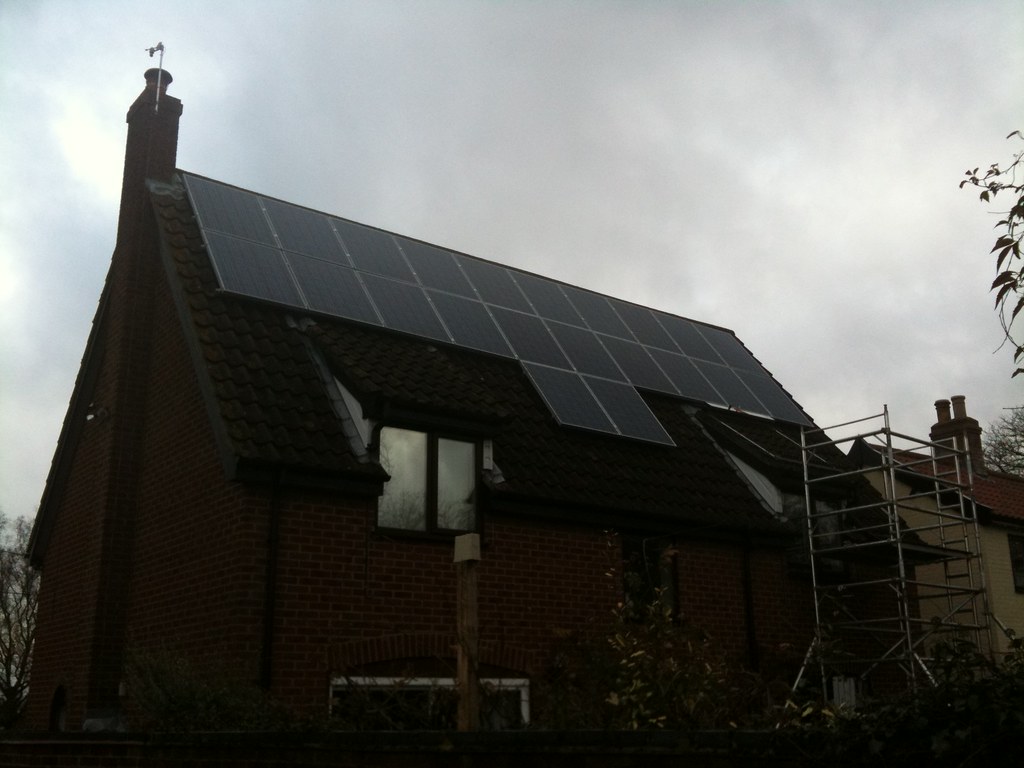 Yingli Solar Panels Norfolk Yingli Solar Panels installed … Flickr