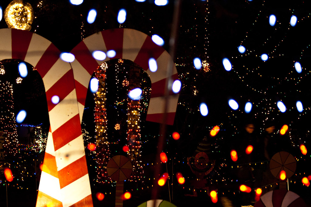 10December_Camano_Christmas_Lights_002 EmileeandWes Flickr