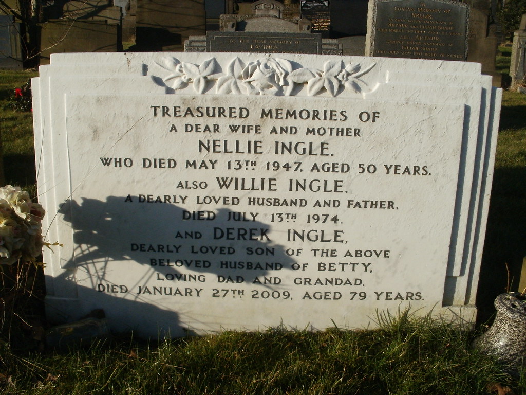 White Gravestone Queensbury Cemetery. The Chairman 8 Flickr