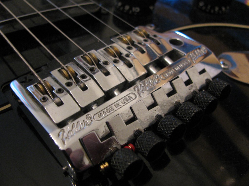 Tremolo Floyd rose tremolo bridge, on my 1987 Peavey Falco… Flickr
