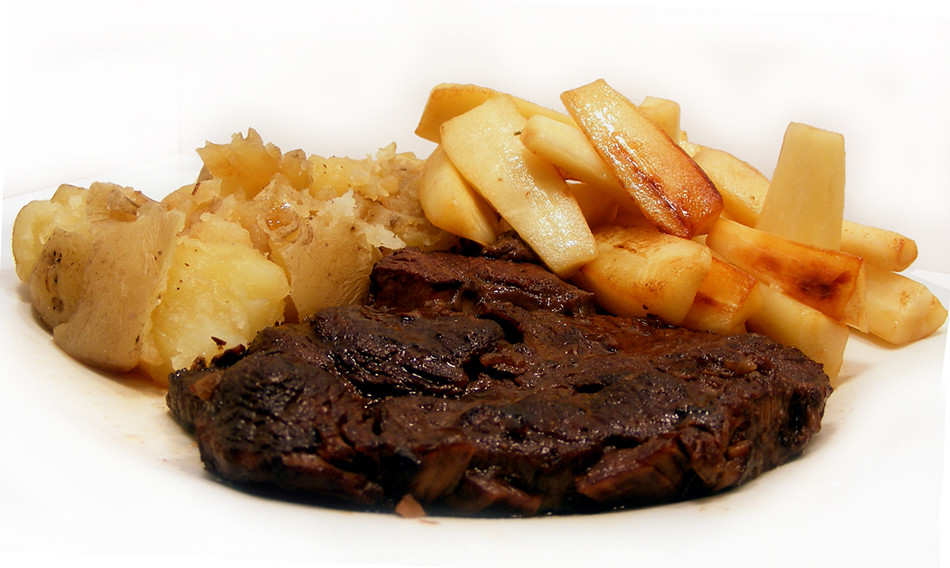Traditional Dutch Dinner A dutch cut of beef called "sukad… Flickr