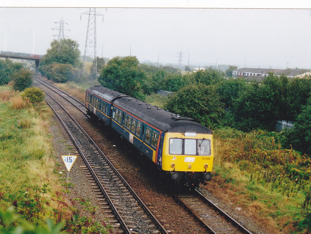 SPT 101 692 Ford Estate Birkenhead September 2000 Strathcl… Flickr