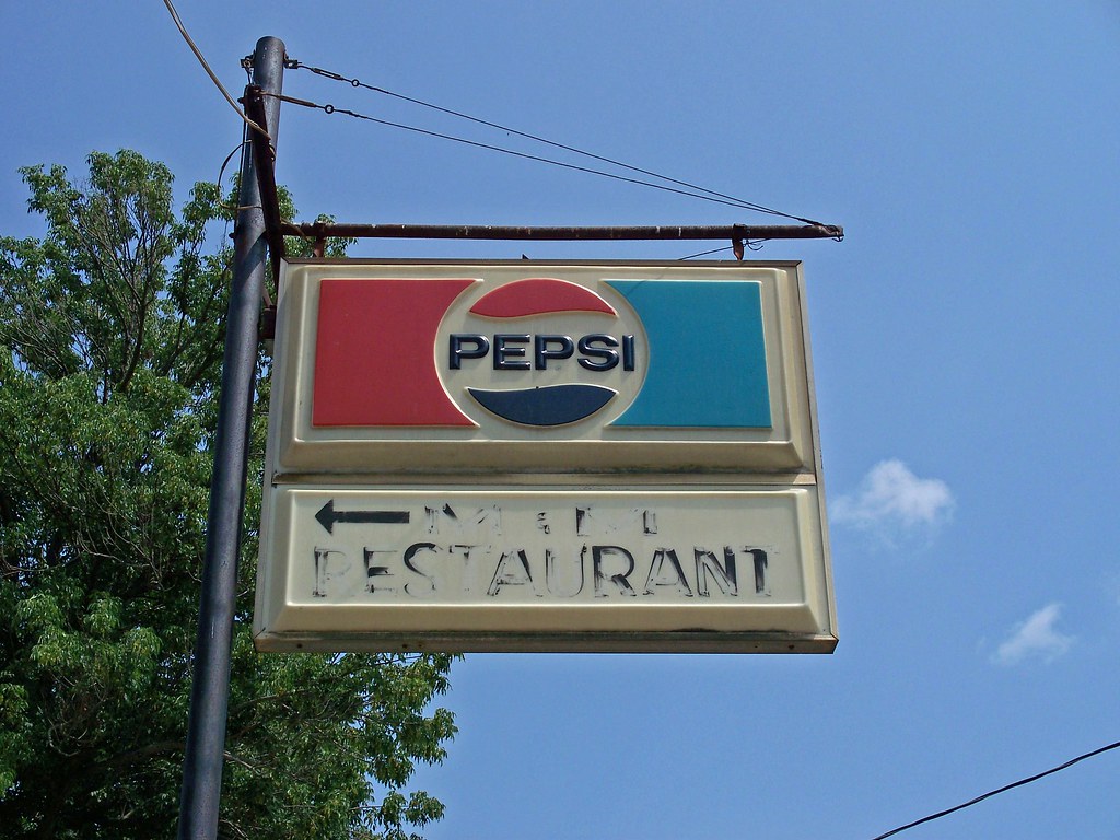 OH Newtonsville M & M Restaurant Pepsi sign for M & M Re… Flickr