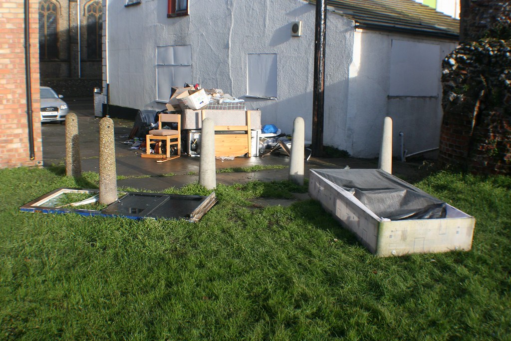 Rubbish Great Yarmouth mickyk Flickr