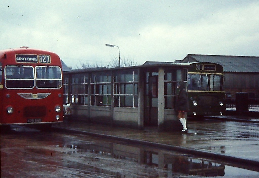 Buses in Spalding Spalding Bus Station before NBC colours … Flickr