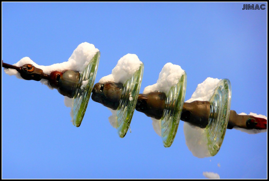 Snow saucers j.imac Flickr