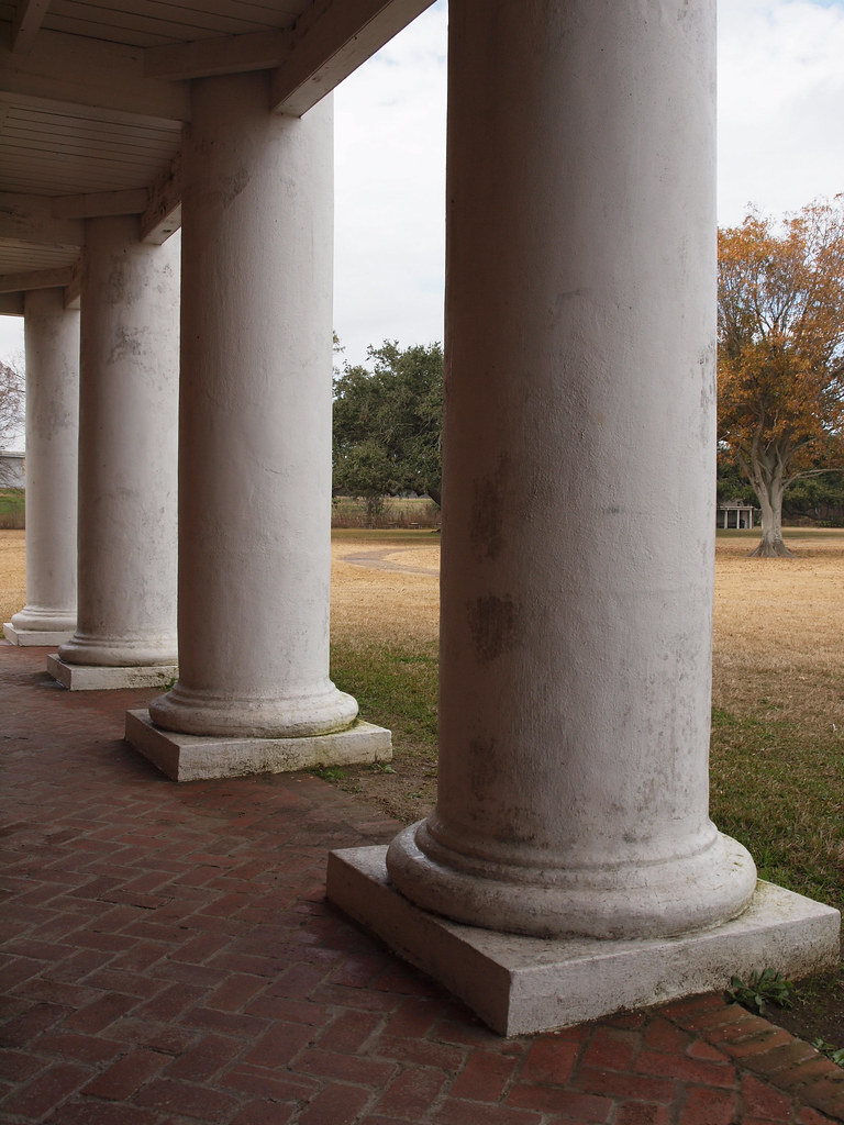 Columns, MalusBeauregard House, Chalmette, LA In Chalmett… Flickr