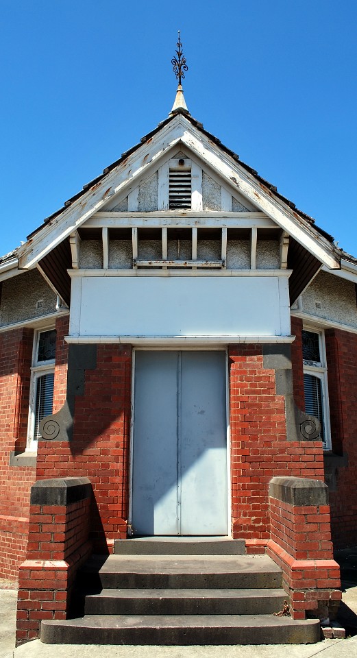 Entrance detail, former Post Office, Korumburra, VIC, Aust… Flickr