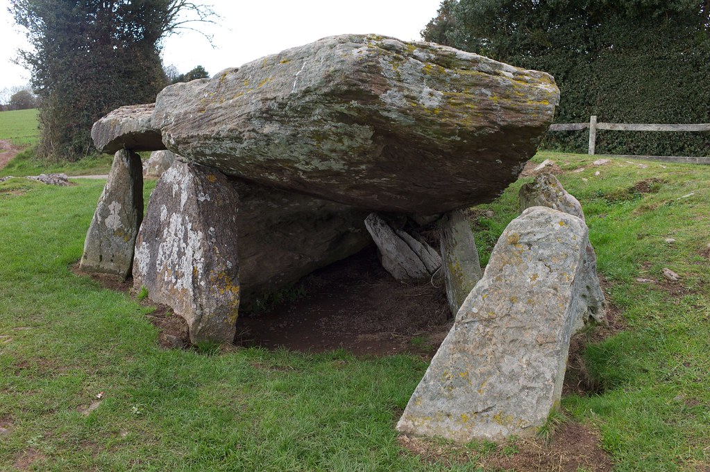 Arthur's Stone At a little … Flickr