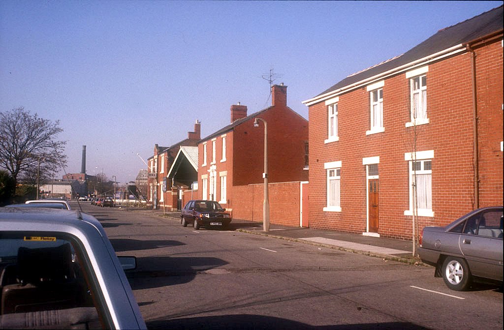 Royal Naval Reserve (R.N.R.) Drill Hall, Hartington Road, … Flickr