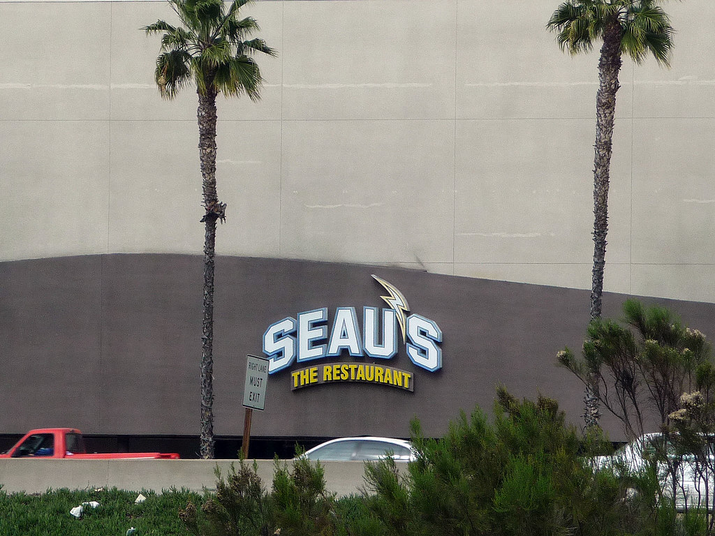 Mission Valley Mall (3) David Valenzuela Flickr