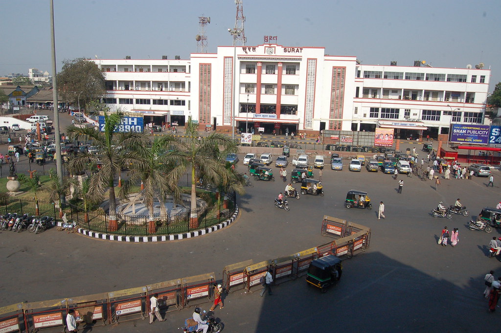 Surat_Railway_Station Gopal Indave Flickr
