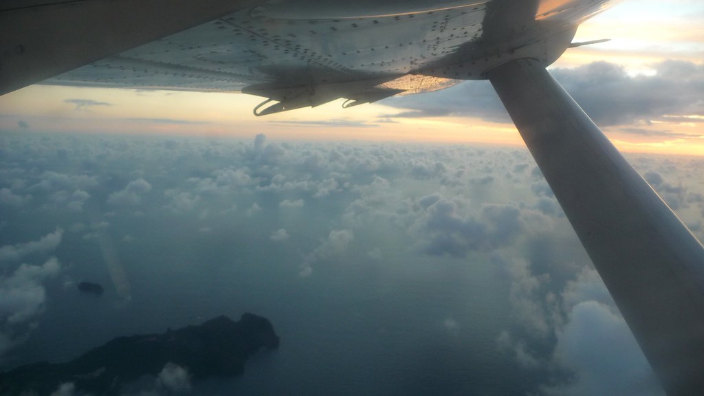 Flight from Quepos to San Jose , Costa Rica Flight from Qu… Flickr