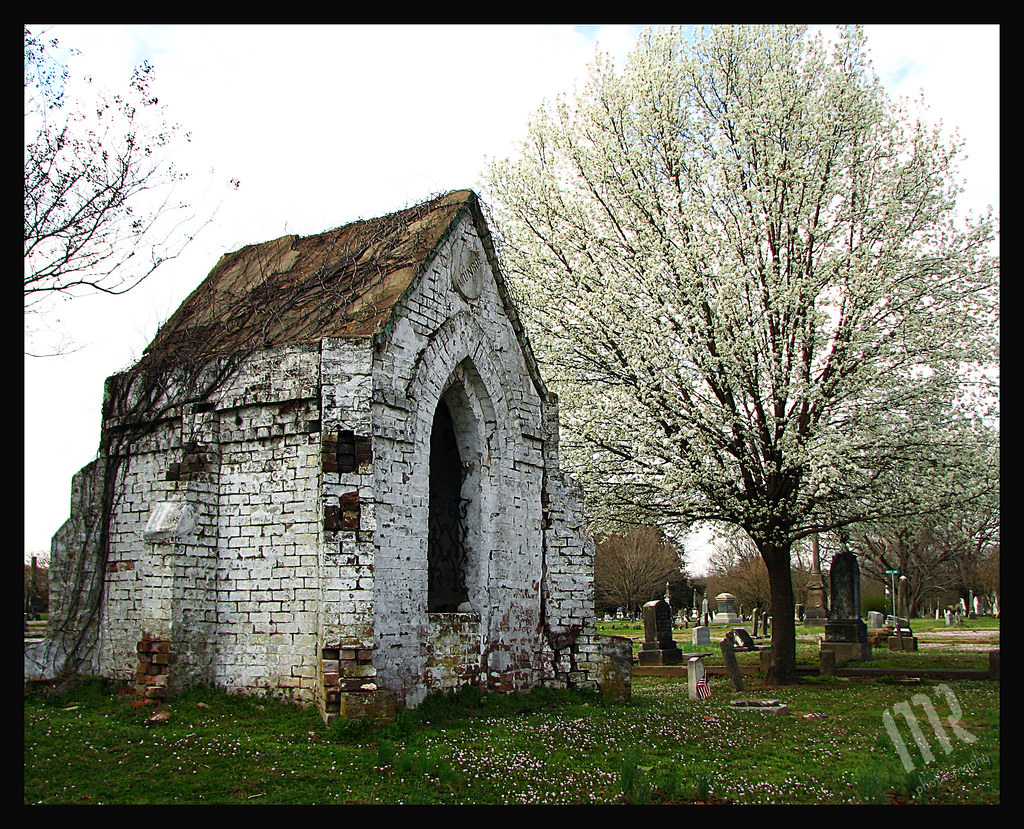 Friendship Cemetery (Munroe) Michael Robinson Flickr