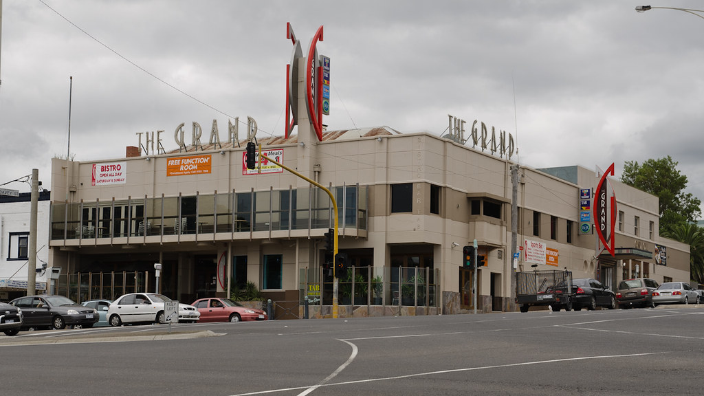 Grand Hotel, Frankston The Grand Hotel at Frankston, Victo… Flickr