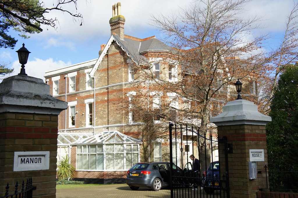 Manor House (formerly Hotel), 34 Manor Road, East Cliff, B… Flickr