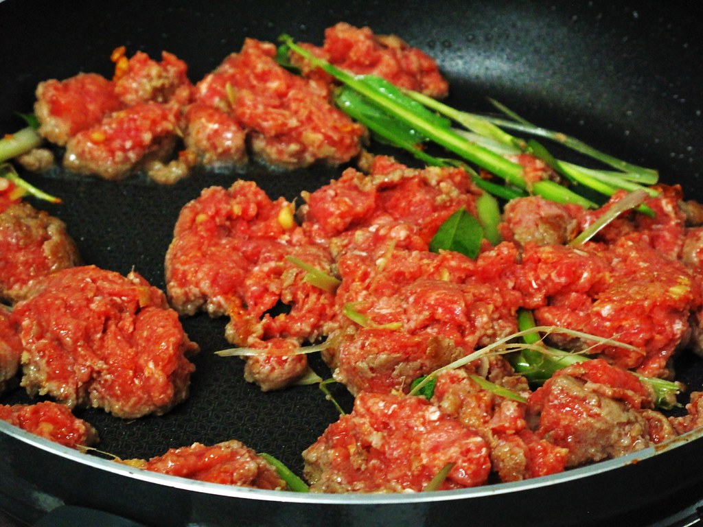 IMG_2286 Minced beef with curry powder Bakeling Flickr