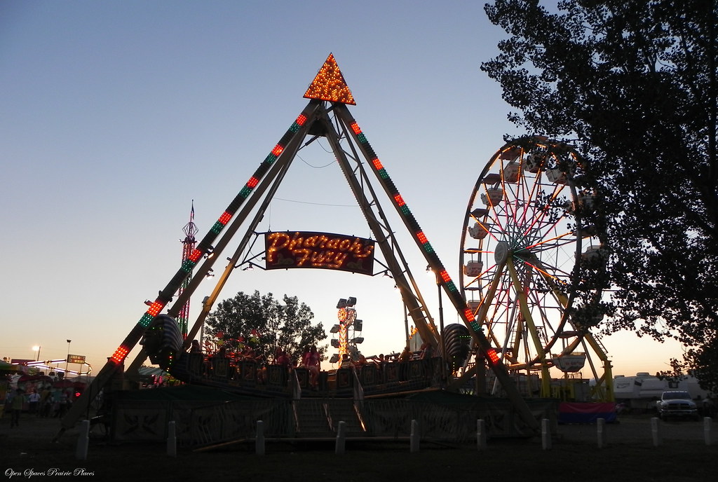 Custer County Fair at Dusk, Miles City, MT Believe it or n… Flickr
