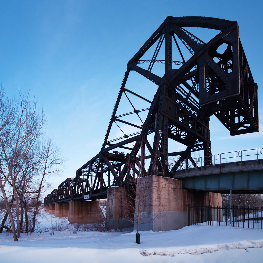 Over The Red Waterfront Drive, Winnipeg, Manitoba. For mor… Flickr