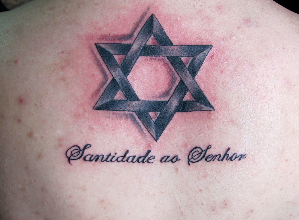 Tatuagem estrela de Davi Significado + 55 Inspirações incríveis! Tatuagem Estrela De Davi MMOD