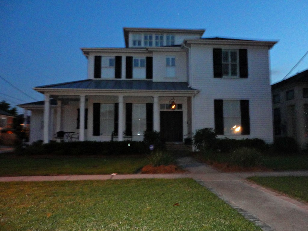 Robert E. Lee Blvd. Lakeview New Orleans, Louisiana Francesco Flickr