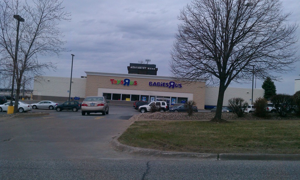 Toys "R" Us / Babies "R" Us Davenport, Iowa Either this … Flickr