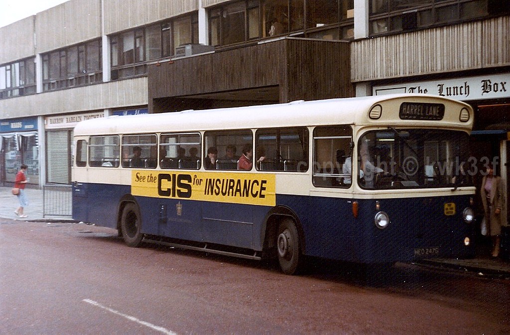 Barrow 47 Loading in the Town Centre in September 1985 for… Flickr