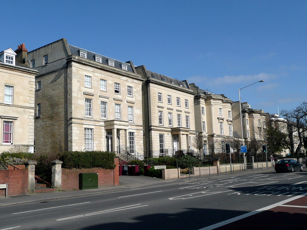 Kings Road Mansions Kings Road, Reading. Designed by H and… Flickr
