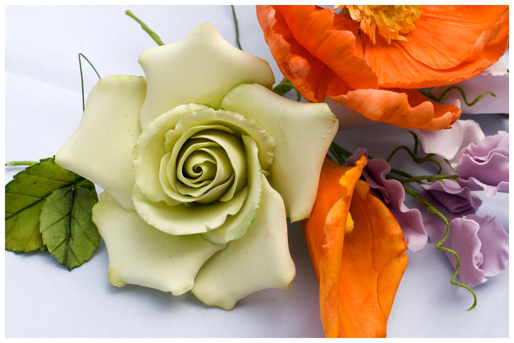 Sugar Flowers Sugar flowers I completed in a course with m… Flickr