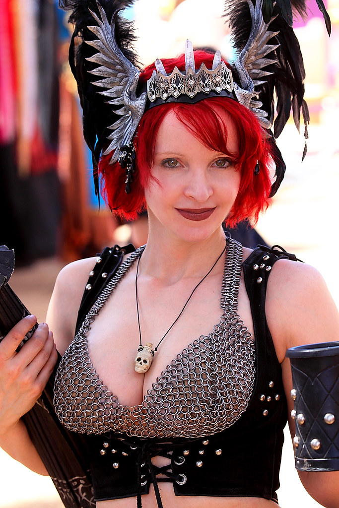 Beautiful Michelle in her Chain Mail Bikini 2011 Arizona R… Flickr