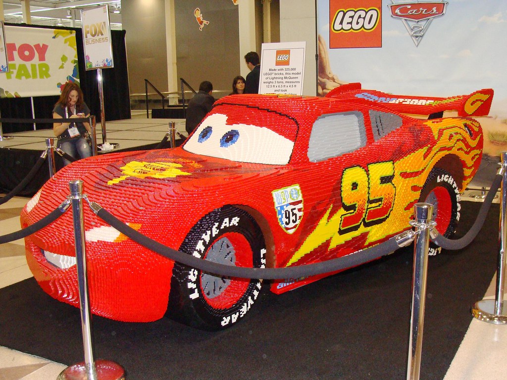 Lightning McQueen Life Size LEGO Sculpture This was jaw dr… Flickr