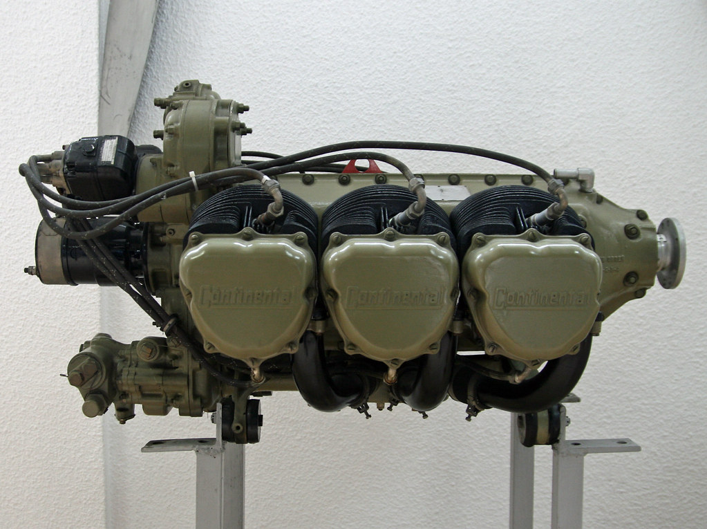 Continental O-470-13A | Introduced in 1954 this six-cylinder… | Flickr