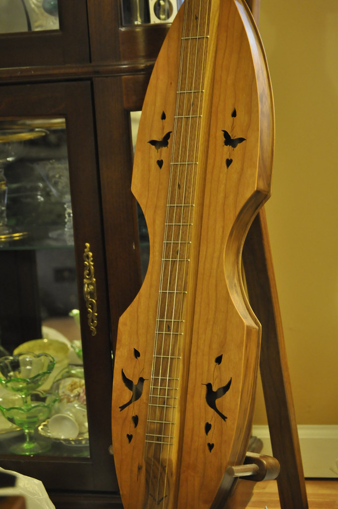 Clemmer Dulcimer My new dulcimer. A gift from mom. purlewe Flickr