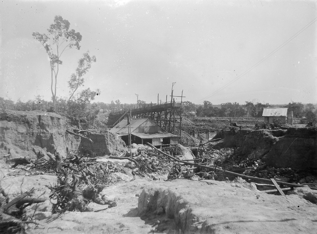 Image 186 Metz Mine, Hillgrove, NSW Nell Lewin Flickr