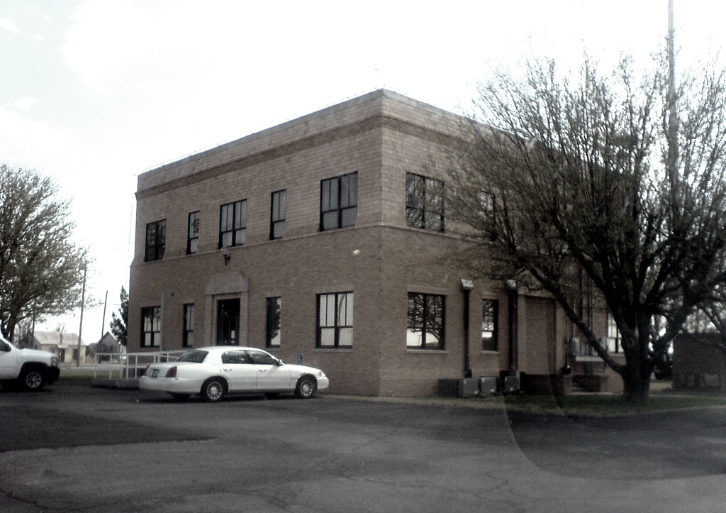 Loving County Courthouse Mentone, Texas (Population est. 1… Flickr