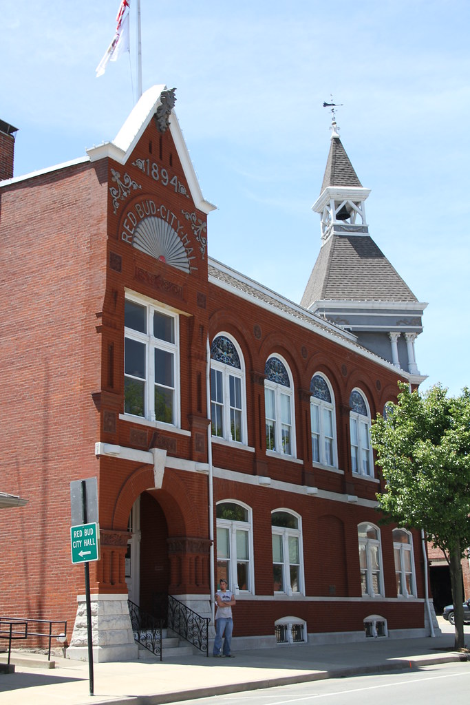 Red Bud IL, Red Bud Illinois, Randolph County Bruce Wicks Flickr