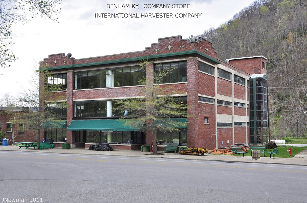 Benham Ky main street & School House Inn Flickr