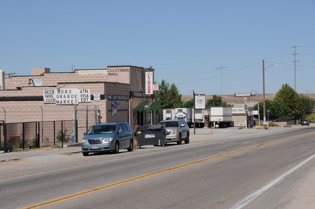 ROUTE66_2372 ORO GRANDE CA Oro Grande, California. Route… Flickr